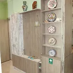 Cleos House